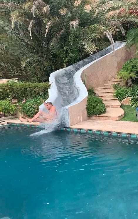 hunter biden nude waterslide|Video reportedly shows nude Hunter Biden saying another laptop。